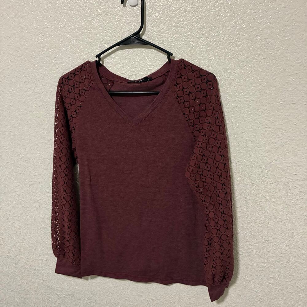 Maroon Automet Shirt with Lace Sleeves
